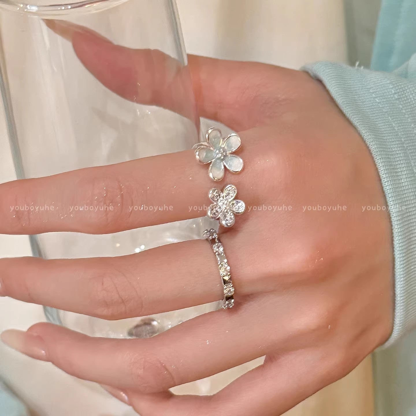 Women's Glazed Small Flower For Switchable Index Finger Niche Ring