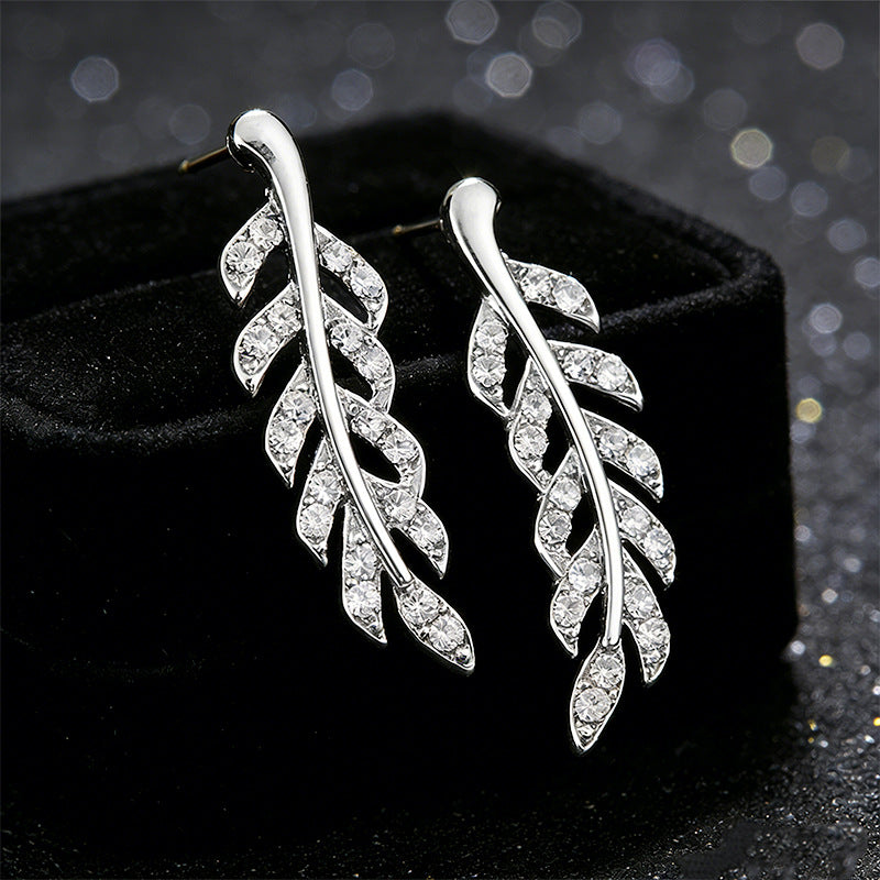 Ear Niche High-grade Female Vacation Style Light Rings