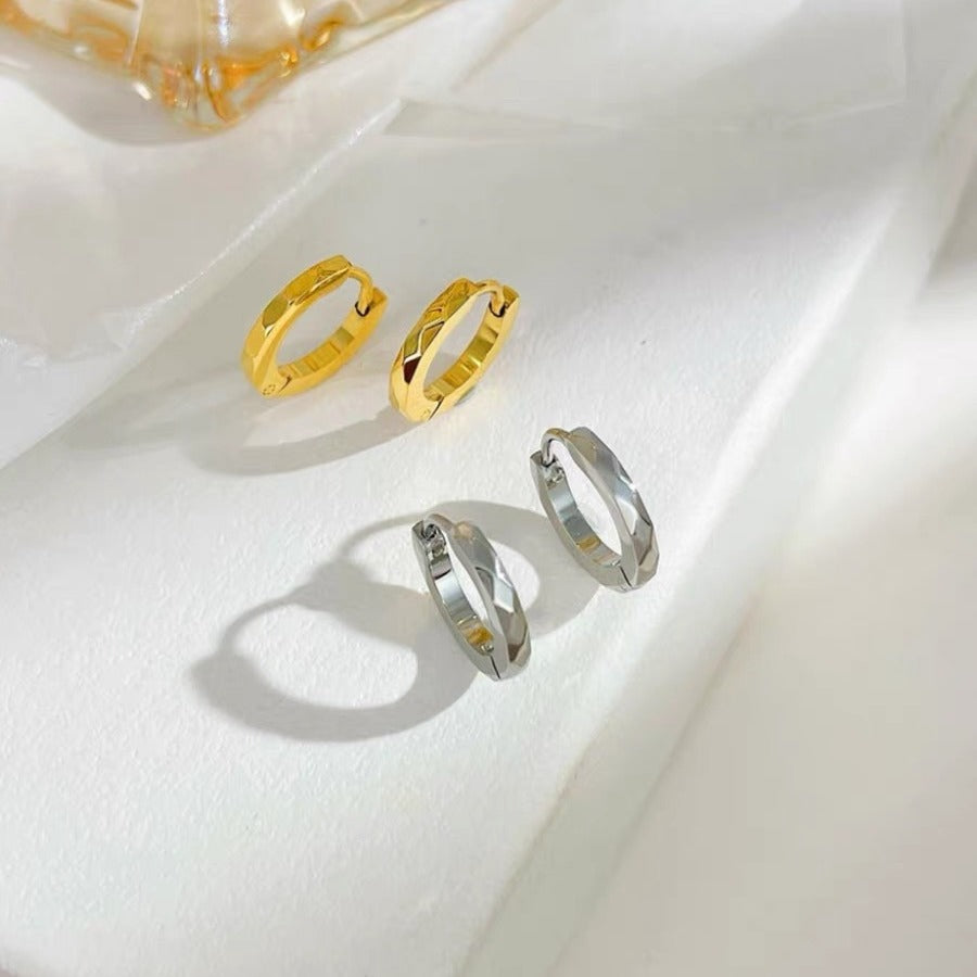 Women's Style Simple Glossy Diamond Cut Clip Personality Affordable Luxury High-grade Ear Buckle