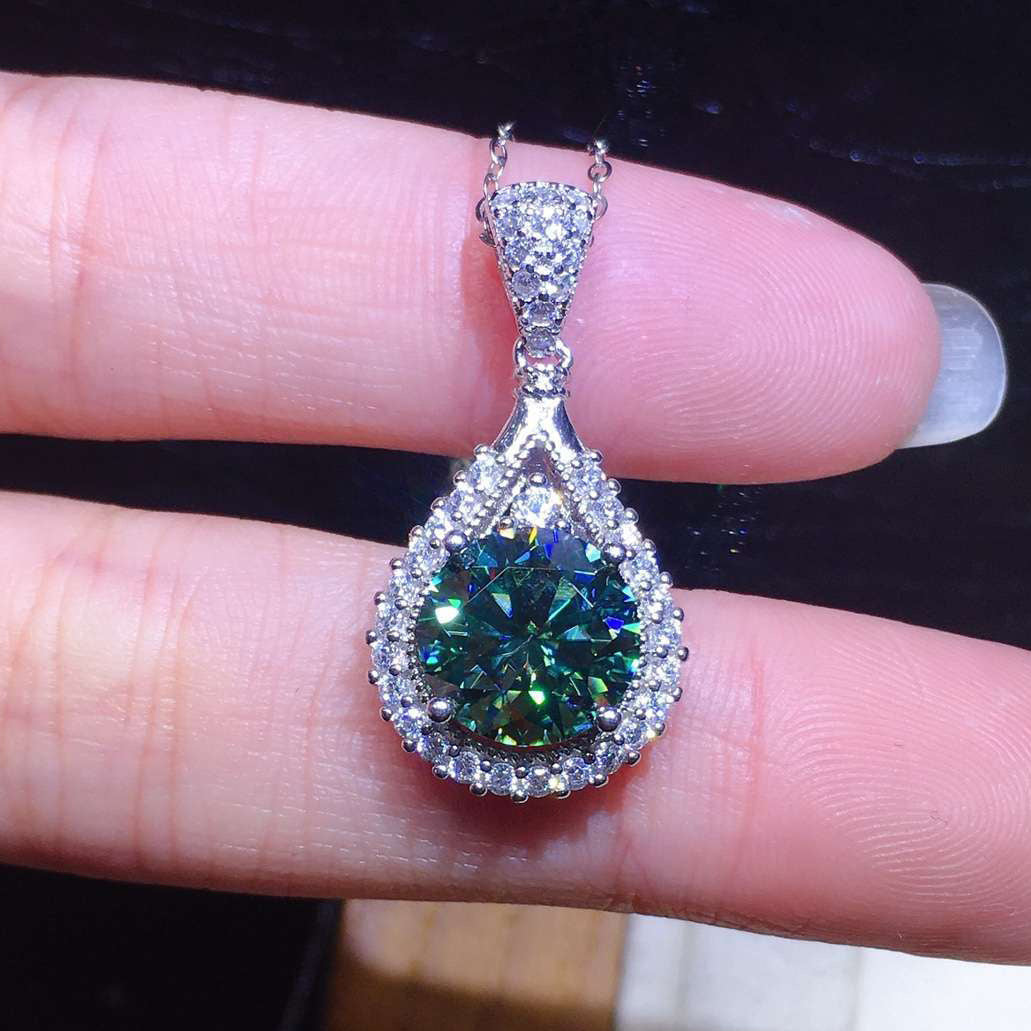 Imitation Maldives Blue Green Diamond Eight Hearts Arrows Pendants