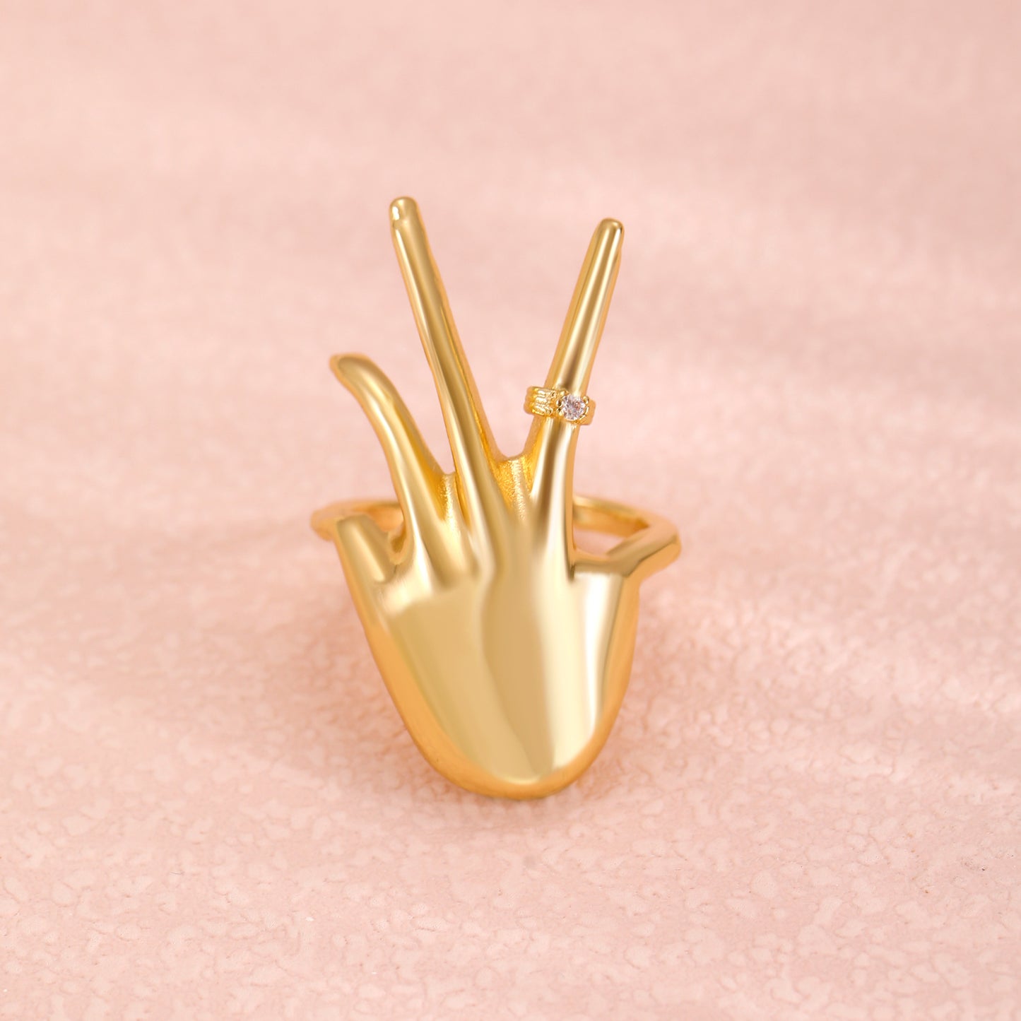 Personalized Creative Palm Female Copper Inlaid Zircon Opening Index Rings