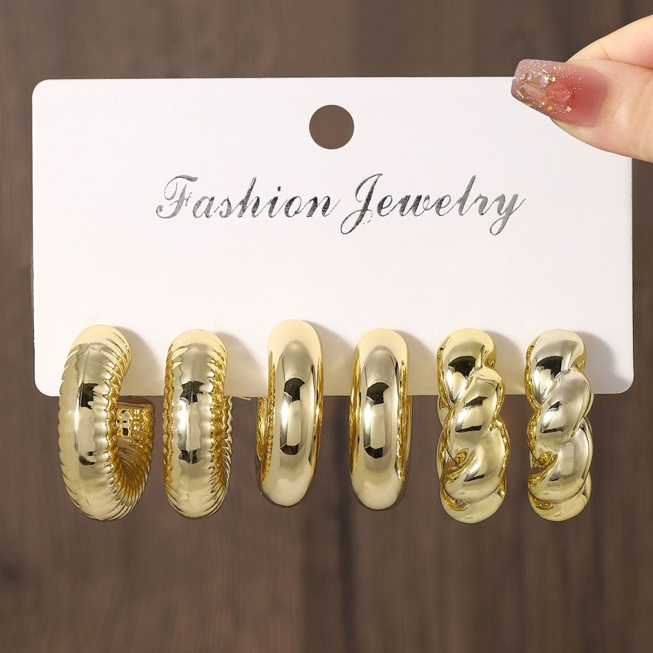 Women's Gold Geometric Fashionable High Sense Combination Earrings