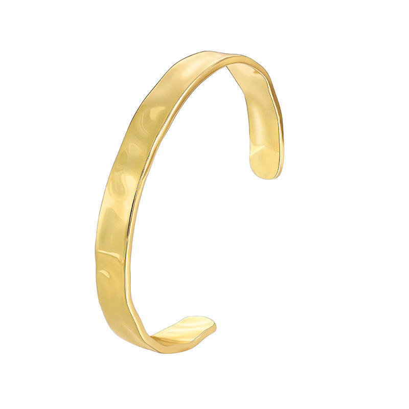 Stylish Simple Wind Beat Pattern Female Brass Bracelet