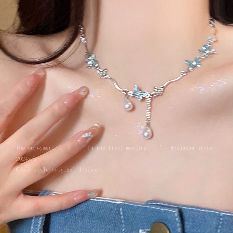 Women's For Special Interest Light Luxury Clavicle Necklaces