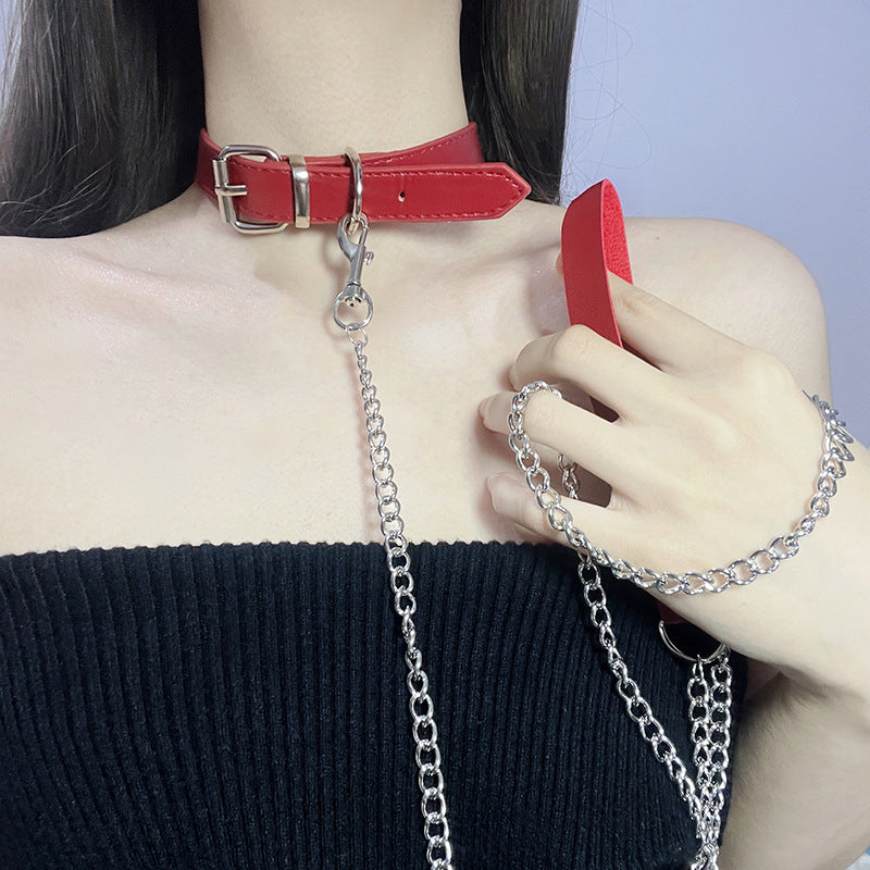 Women's Red Hand Holding Rope Neckband Collar Sexy Chain Necklace