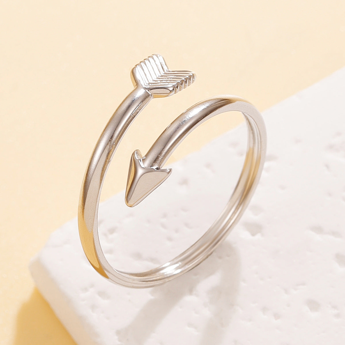 Women's The Arrow Of Love Versatile Style Rings