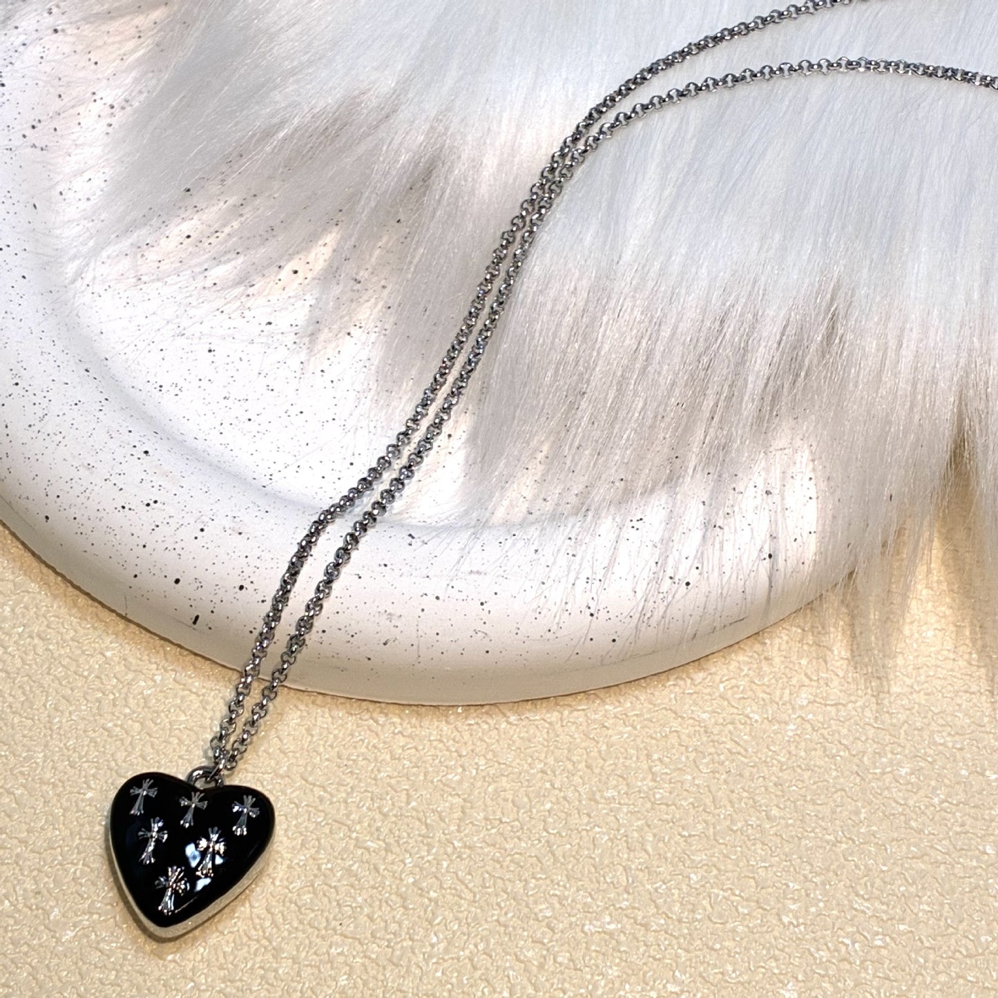 Women's Asian Style Gothic Sweet Cool Heart Necklace