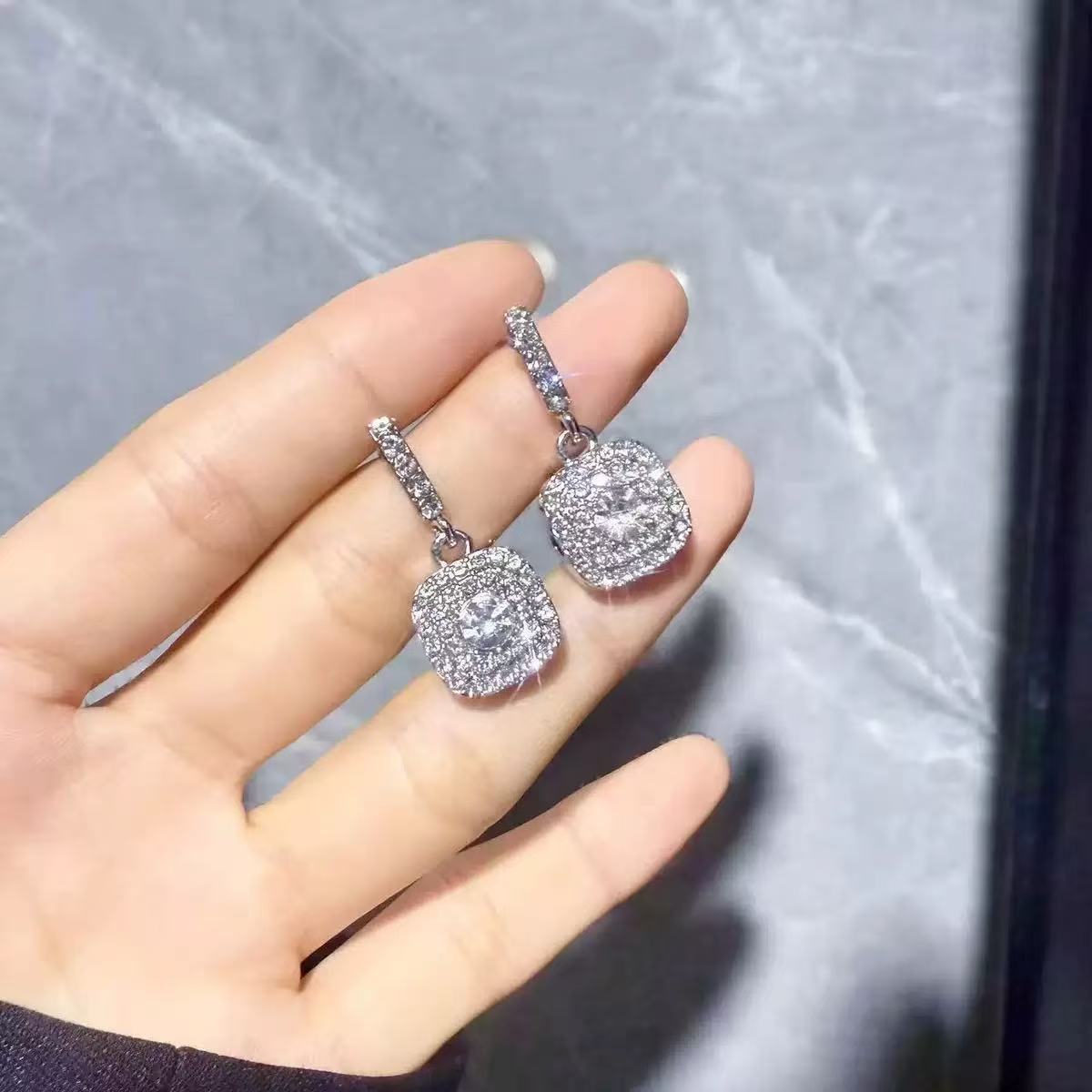 Women's Pair Cross Mirror Classic Fashion Simple Love Heart High-grade Earrings