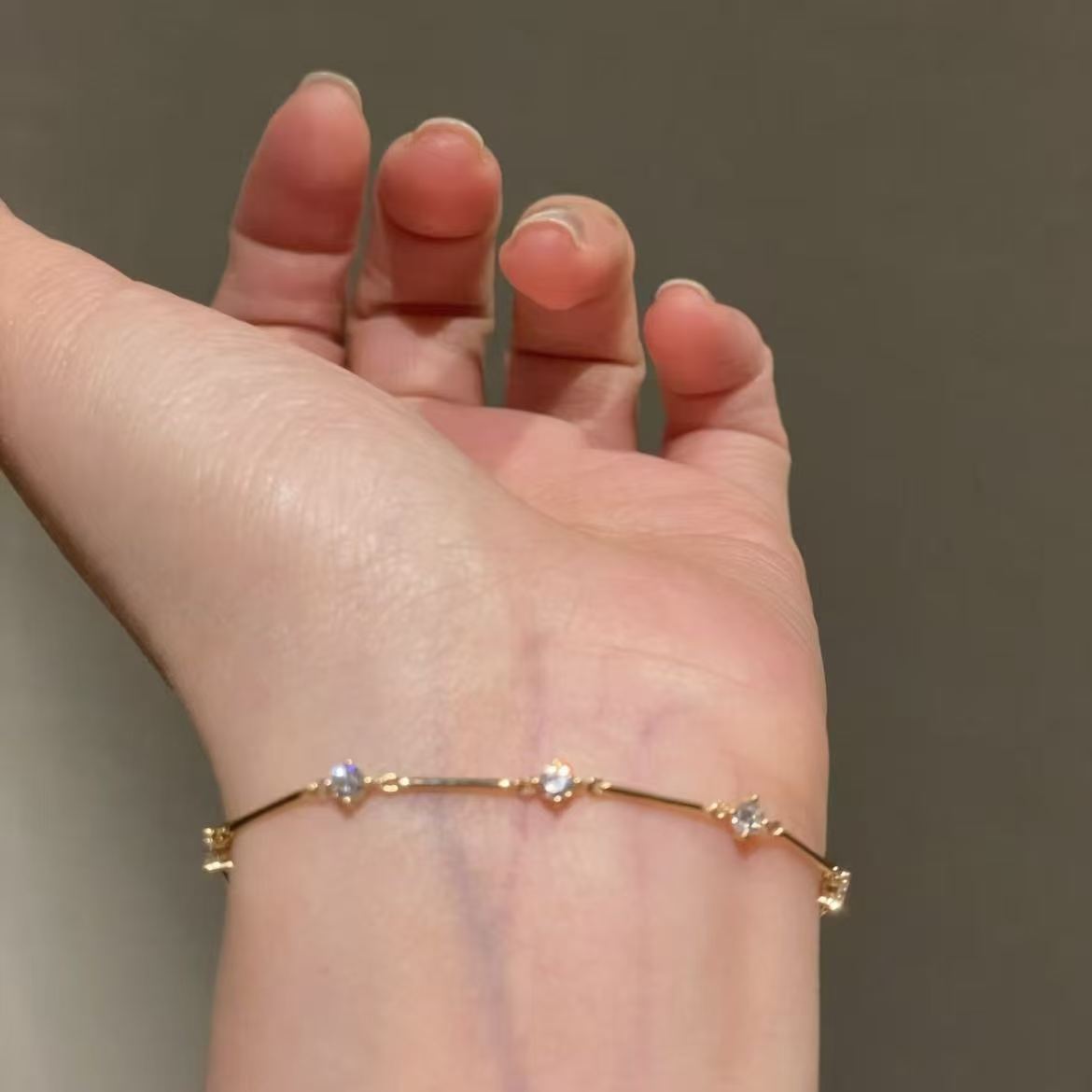 Style Simple Rhinestone Female Everyday Joker Light Bracelets