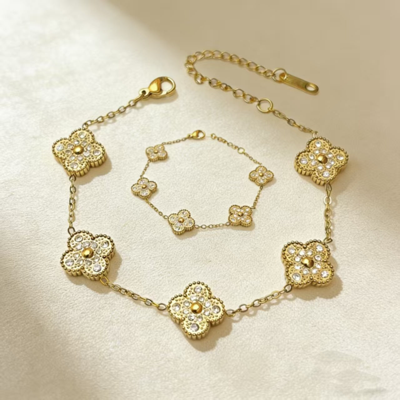 Double-sided Full Diamond Lucky Pork Belly Four-leaf Bracelet
