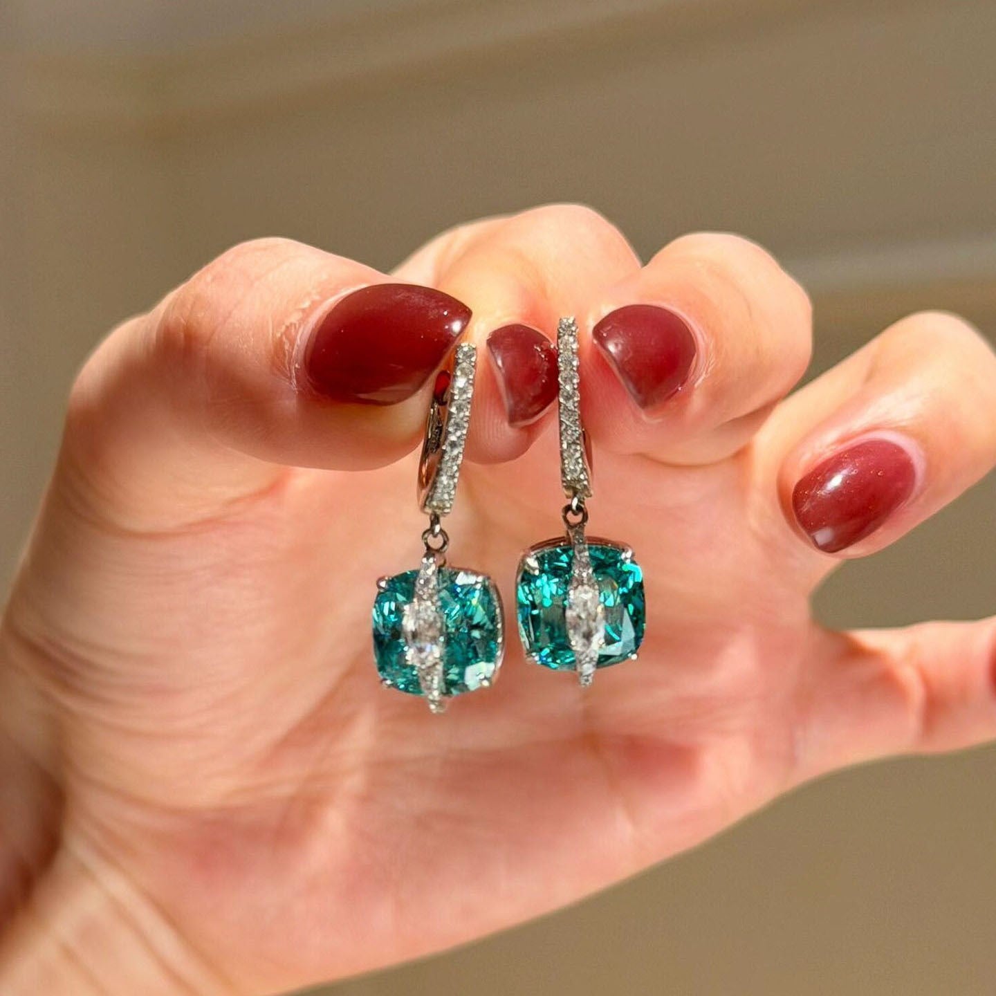 Blue Cube Sugar Female Clavicle Chain Graceful Personality Sier High Earrings