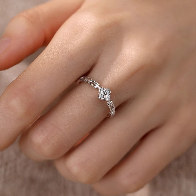Clover Female Affordable Luxury Fashion Diamond Flower Chain Ring