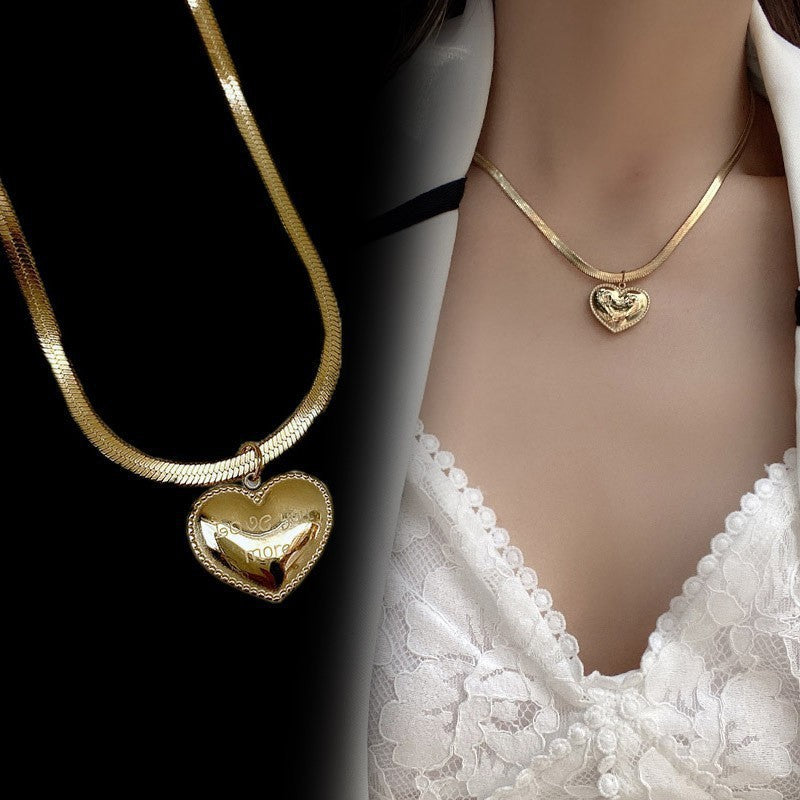 Creative Heart-shaped Openable Punk Exaggerated Simplicity Necklaces