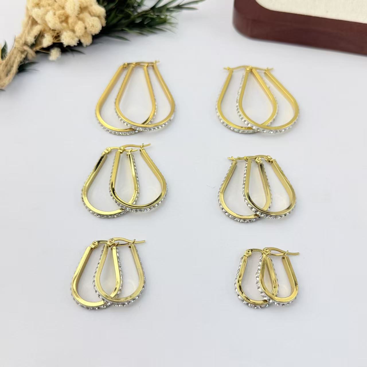 Steel Love Alloy Design High-grade Light Earrings