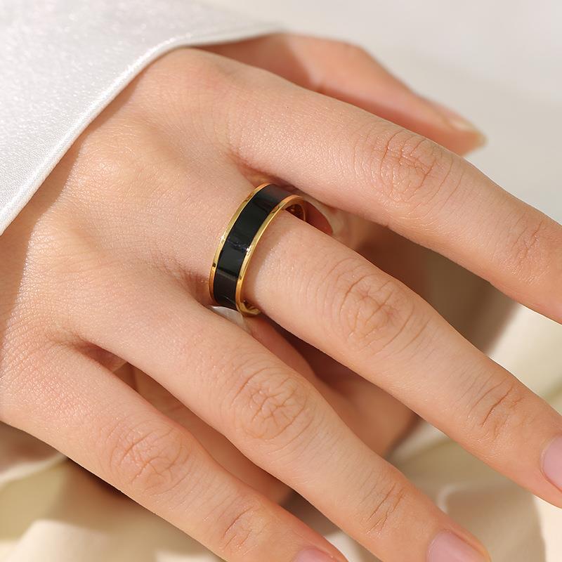 Women's Stainless Steel Female Niche Advanced Style Wide Titanium Simple Ring