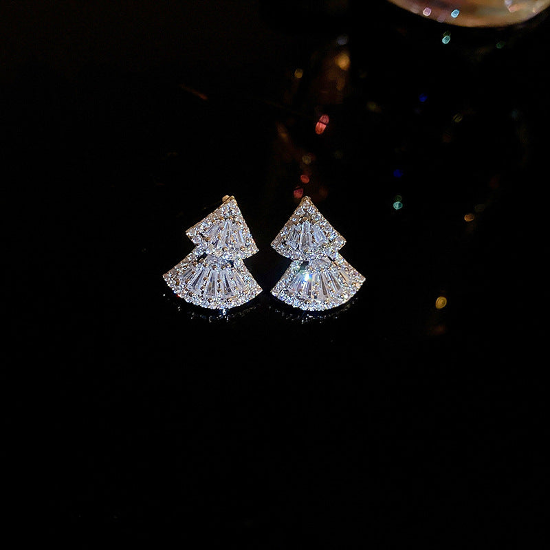 Korean Style White Zircon High-grade Simple Personalized Design Sense Earrings