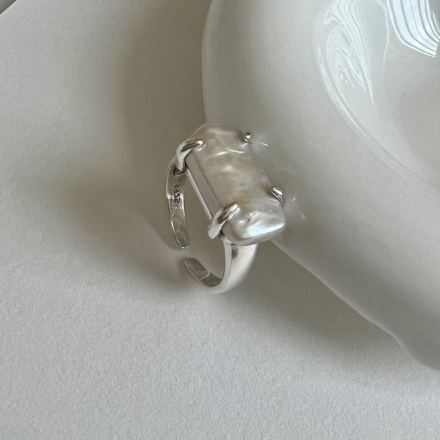 Baroque Female Retro Exaggerated Open Index Finger Rings