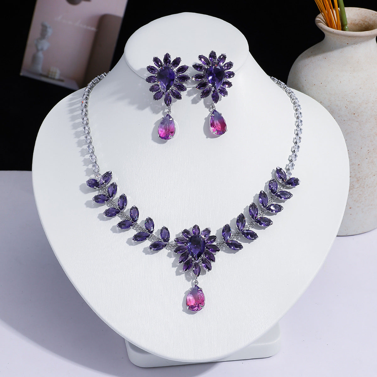 Fashion Trend Zircon Green Butterfly Tassel Necklace