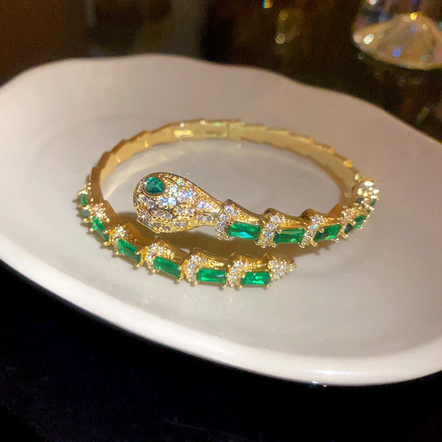 Women's Oval Leaf Small Fresh Gentle Temperament Light Luxury High Sense Bracelet