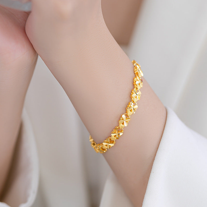 Niche Alluvial Gold Four-leaf Clover Copper Plated No Bracelet