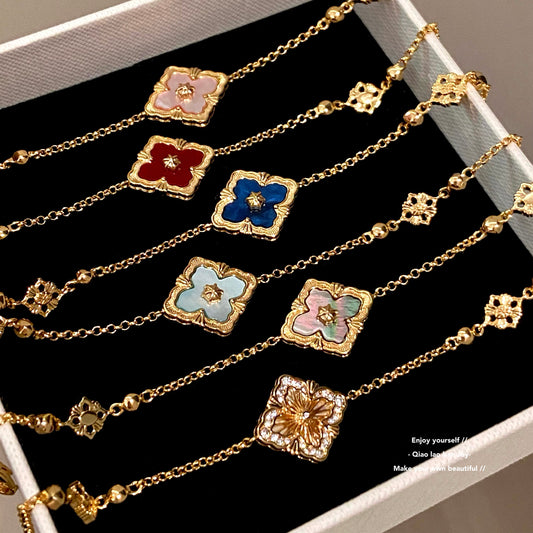 Single Three Flowers Pork Belly Female Vintage Court Style Affordable Bracelet