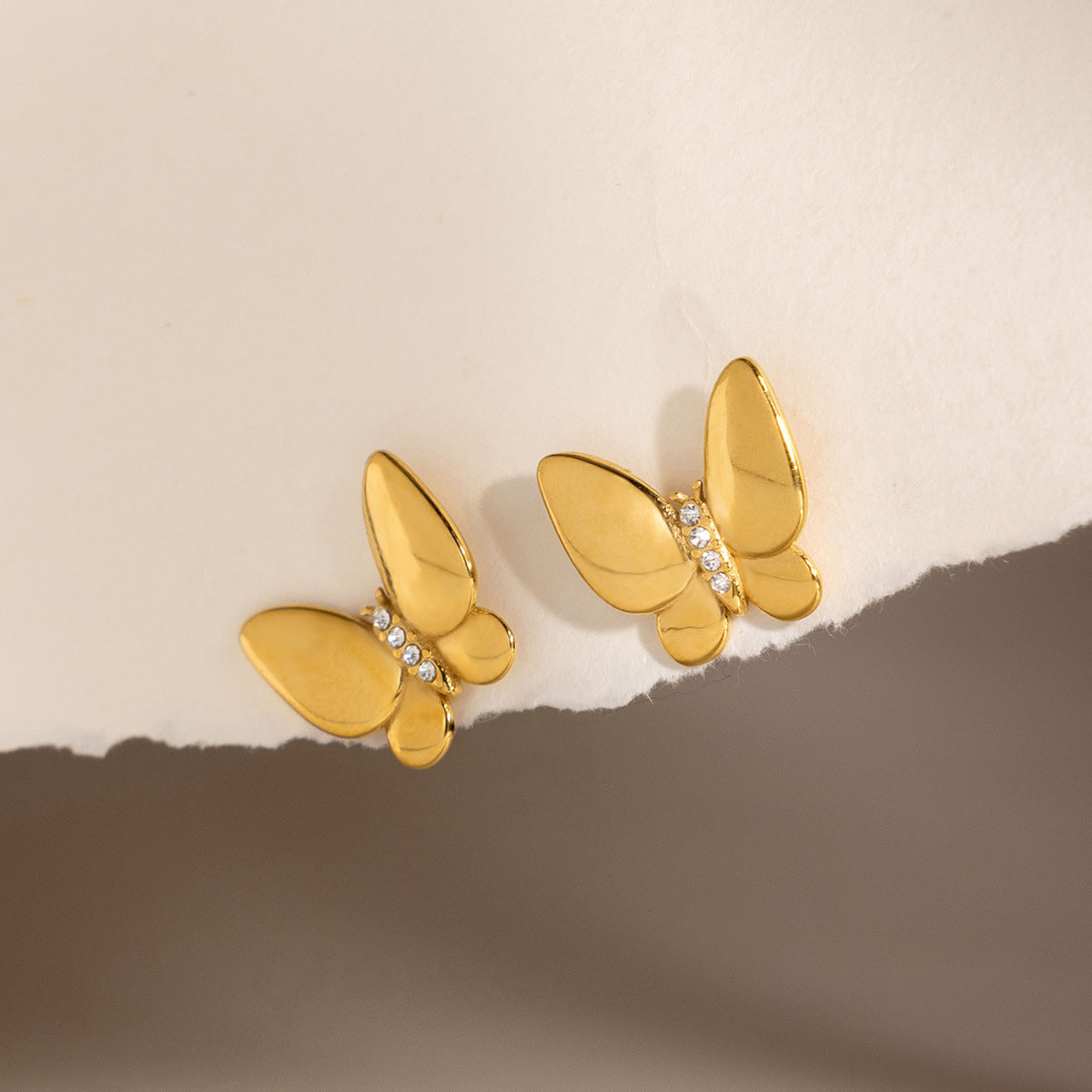 Women's Gold Stainless Steel Special Interest Light Luxury Stud Earrings