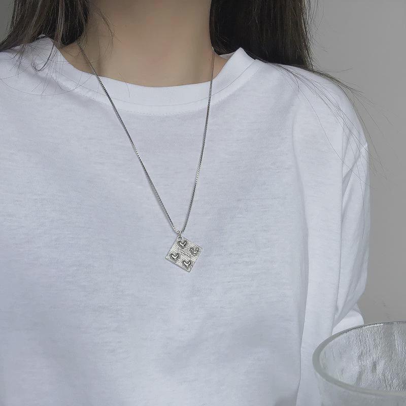 Punk Star Bone Saturn Halo Hipster With Personality Fashion Skull Pendants