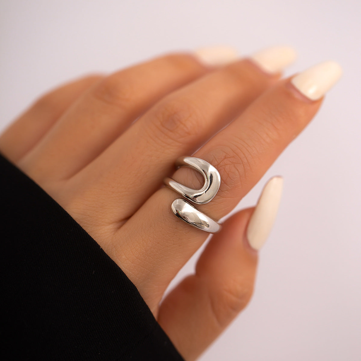 Women's Ornament Simple Hip Hop Hugging Metal Personality Rings