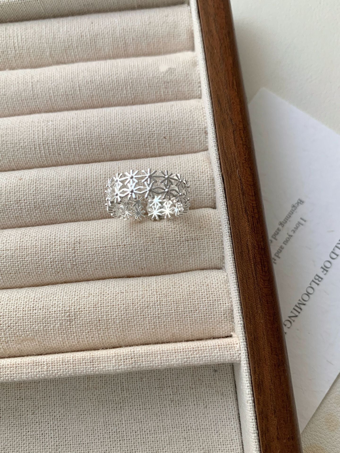 Snowflake Niche High-grade Index Finger Open Flower Ring