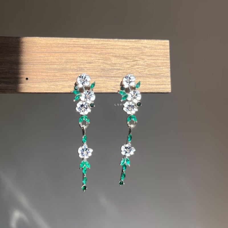 Women's Vintage Spring Butterfly For Fashionable Versatile Design Sense Earrings