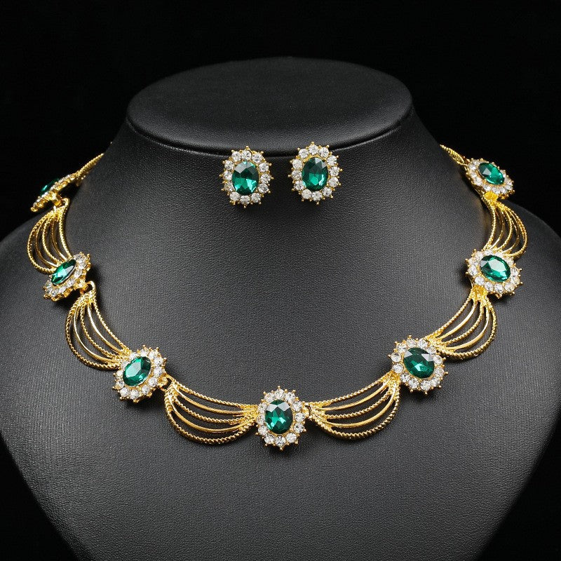 Gem Artistic Retro Court Fan-shaped Beautiful Necklaces