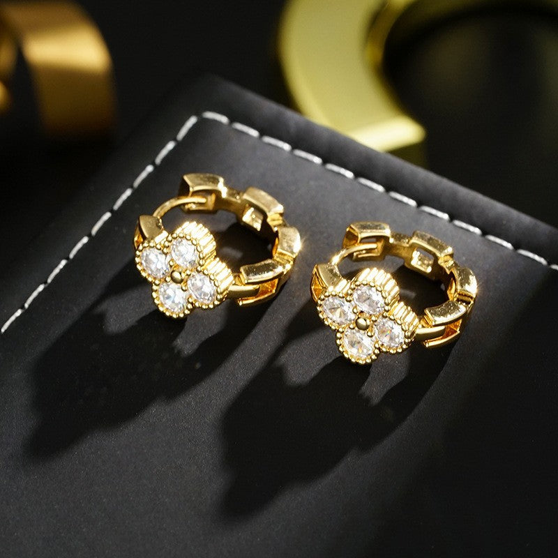 Simple Classic All Match Fashion Zircon Earrings