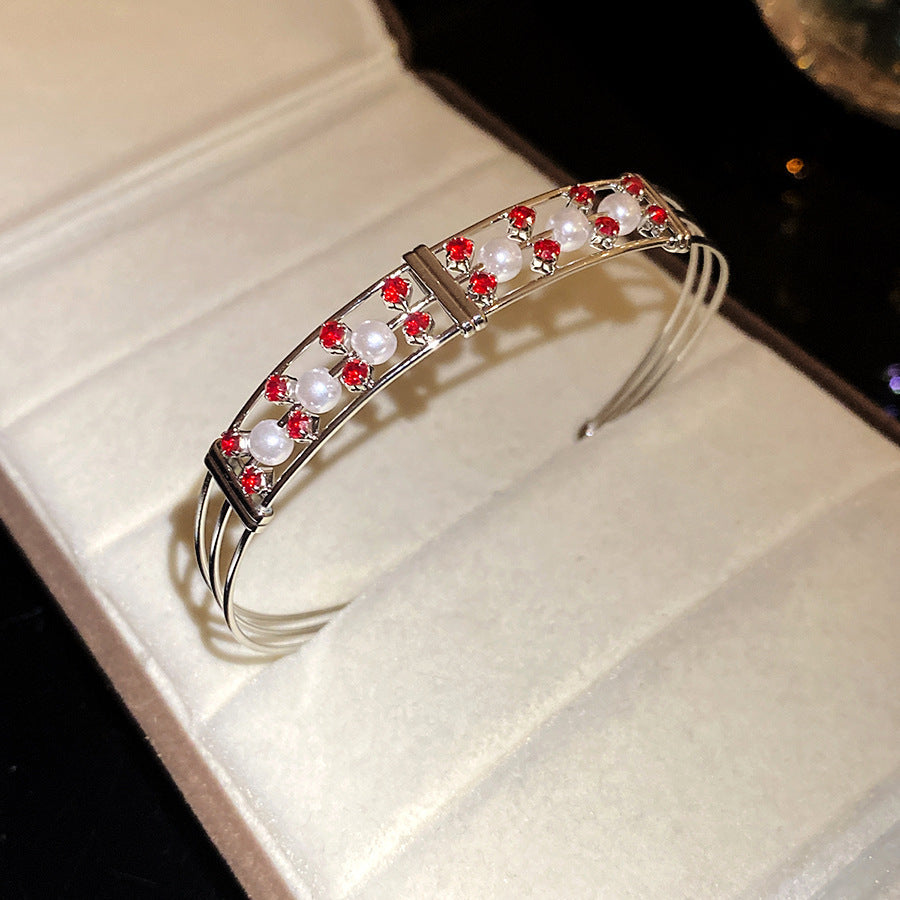 Women's Oval Leaf Small Fresh Gentle Temperament Light Luxury High Sense Bracelet