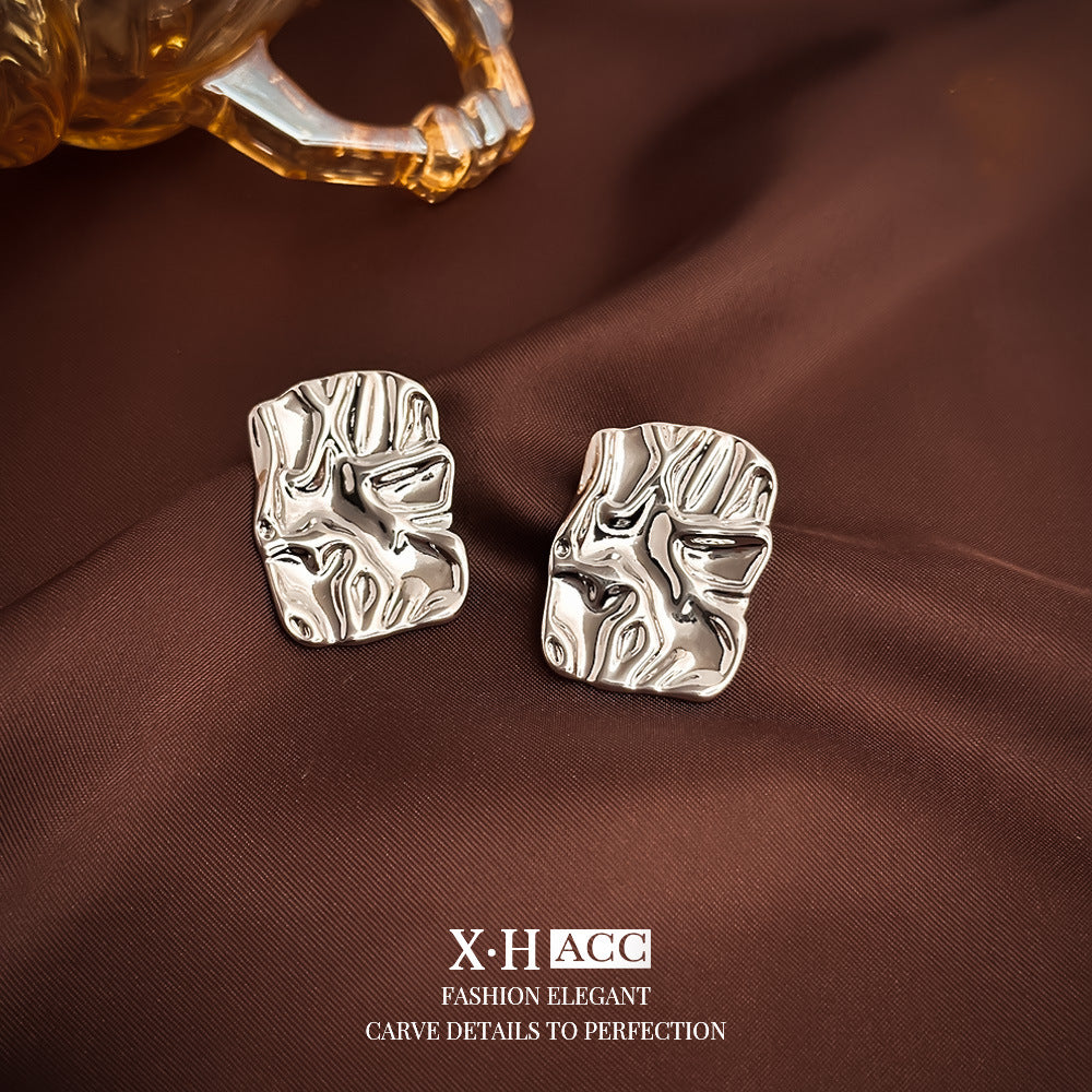 Fashionable Metal Texture Light Luxury Simple Earrings