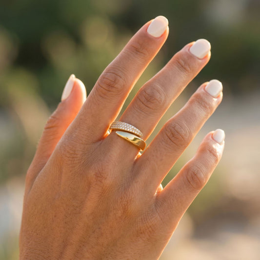 Copper Inlaid Zircon Style Niche Geometric Ring