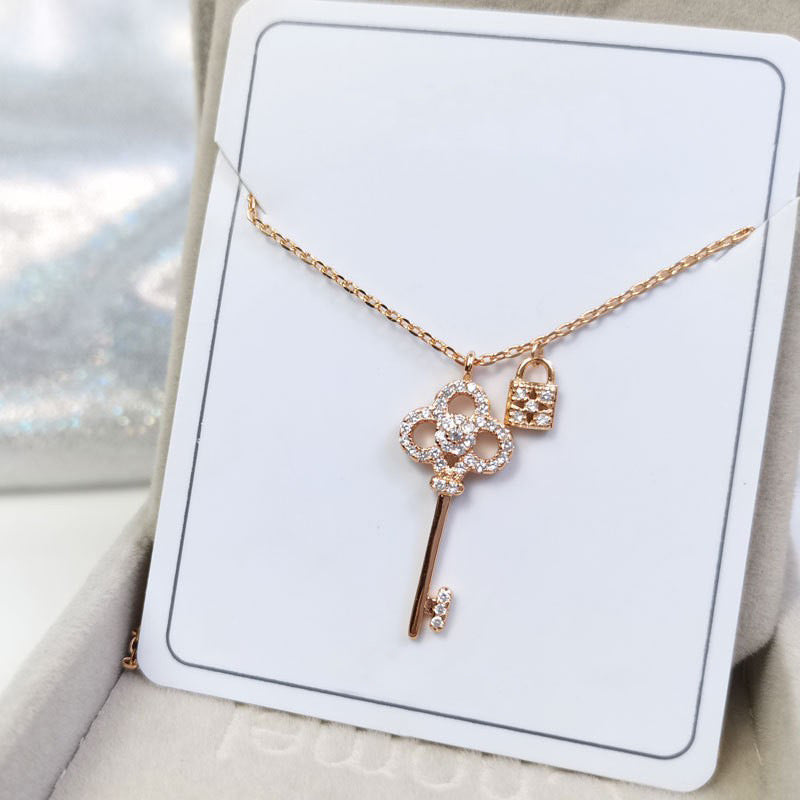 Female Clavicle Chain Affordable Luxury Fashion Necklace