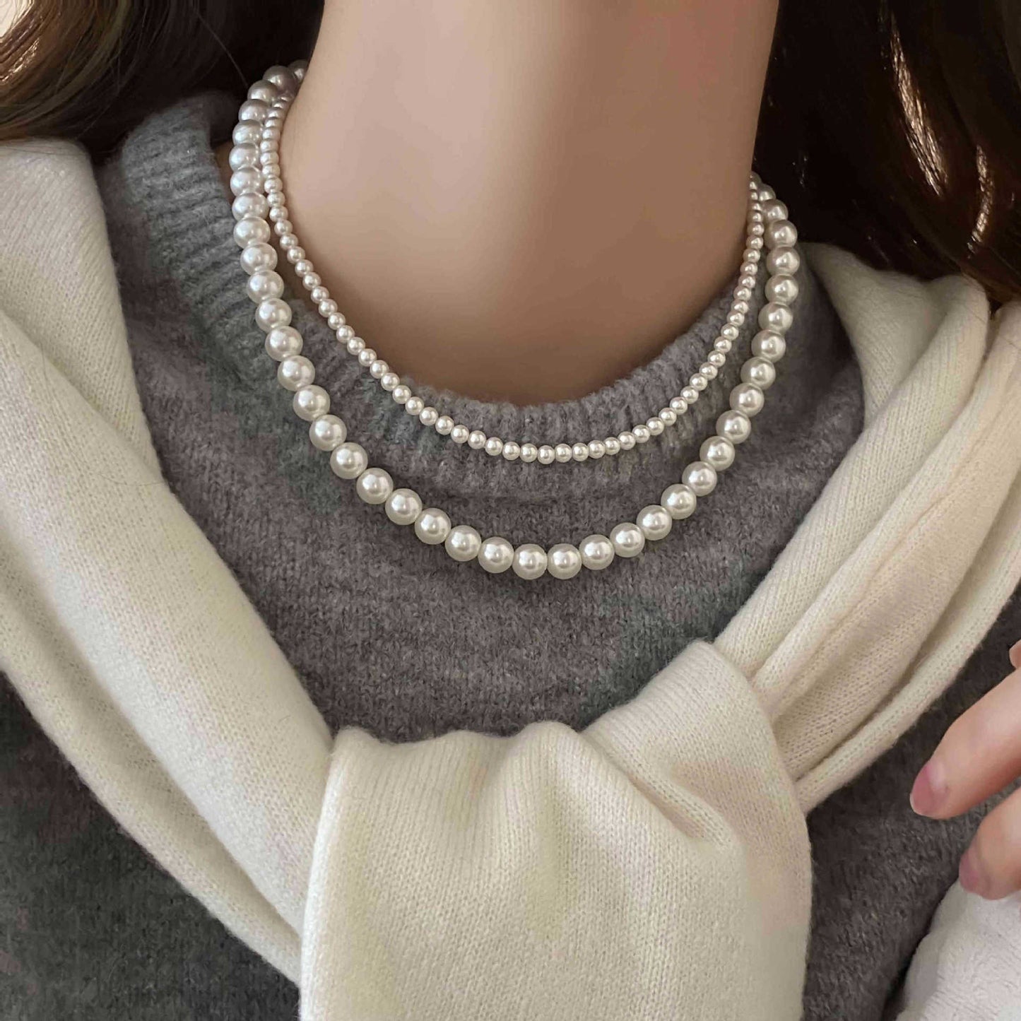 Women's Perfect Circle Pearl Twin Sweater Chain Light Necklaces