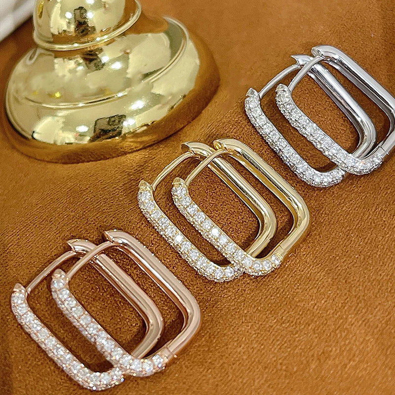 Micro Inlaid Zircon Fashionable Minority Simple Senior Frosty Ear Buckle