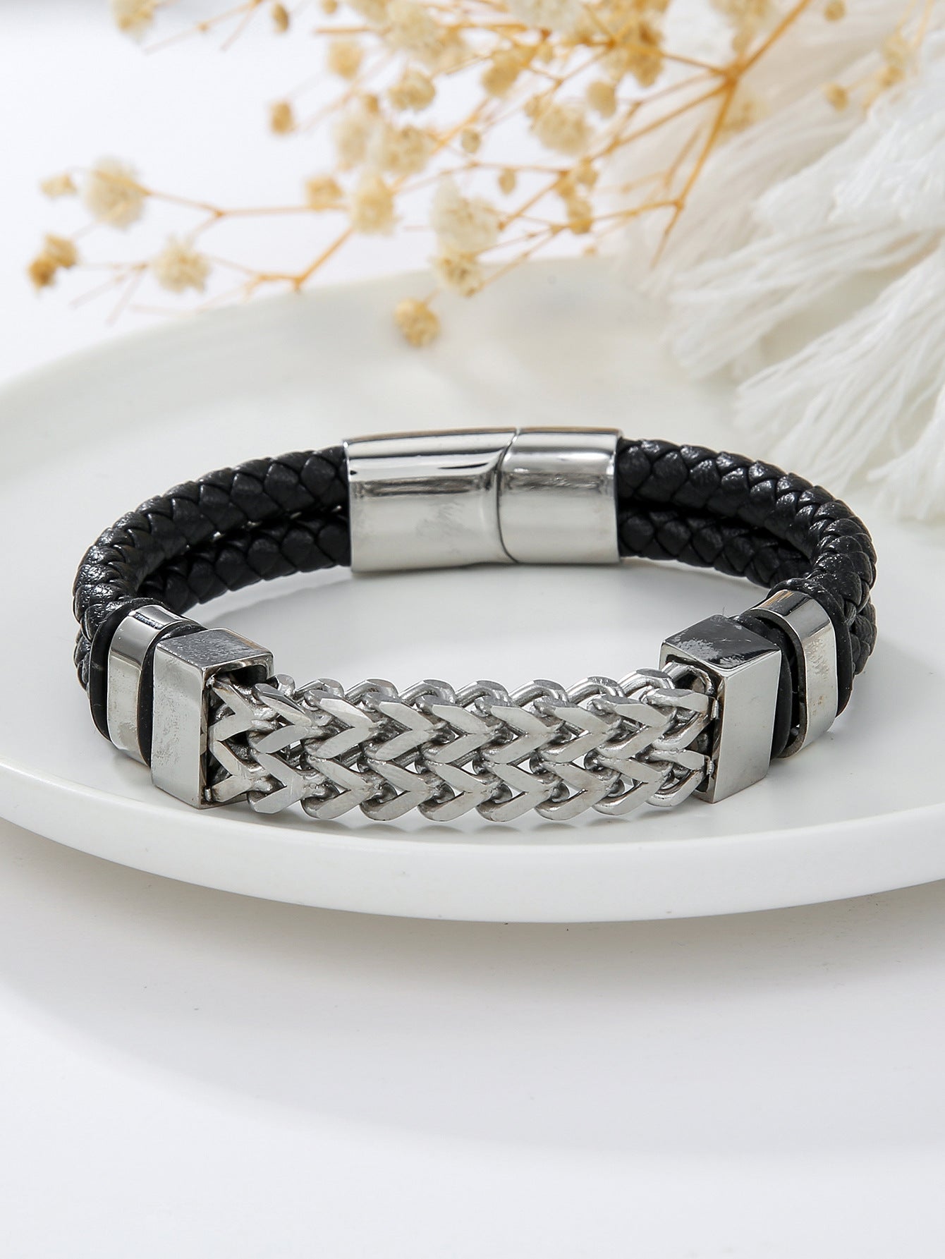 Women's Elegant Leather Hip Hop Stainless Steel Bracelets