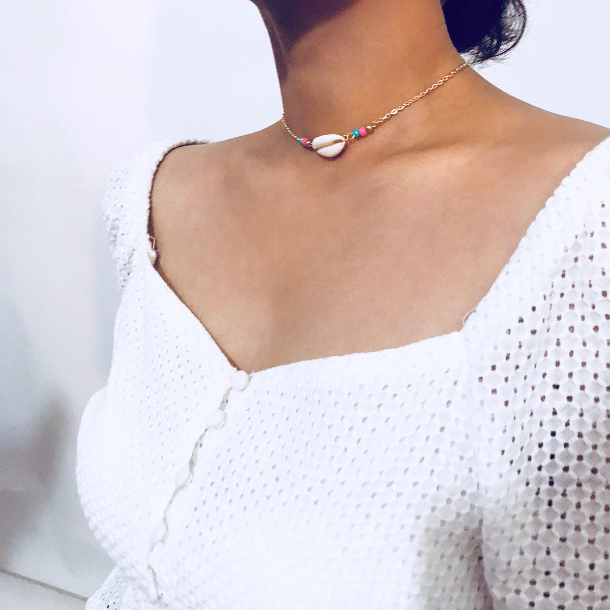 Style Shell Female Personality Versatile Contrast Color Bead Necklace