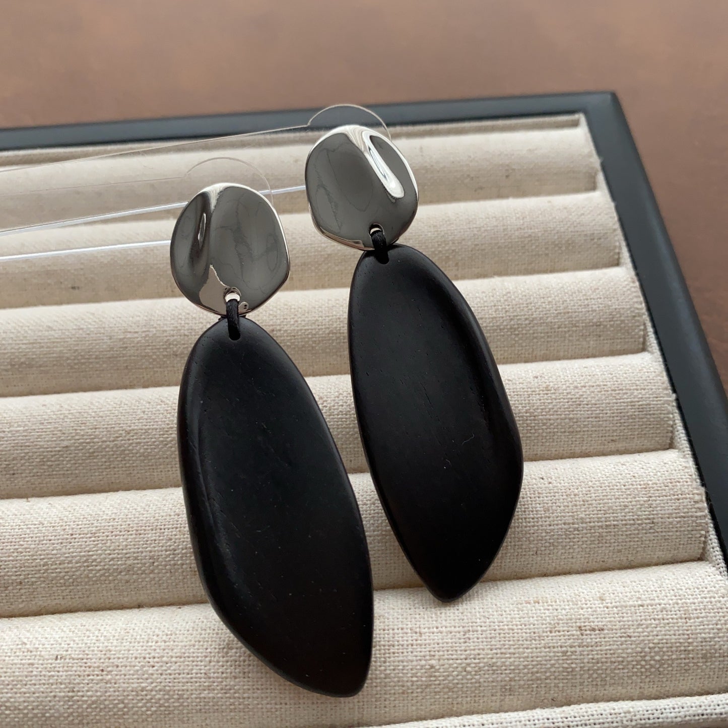 Solid Wood Fritillary Shell Geometric Eardrops Mild Luxury Retro Fashion Rings