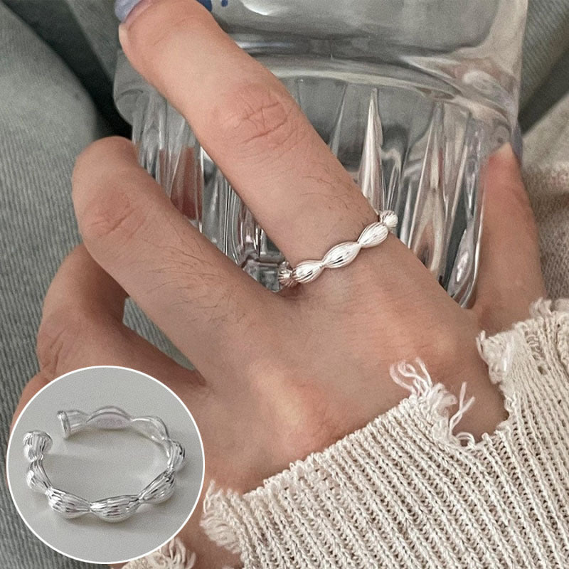 Women's Style Temperament Water Drop Retro Stylish Rings