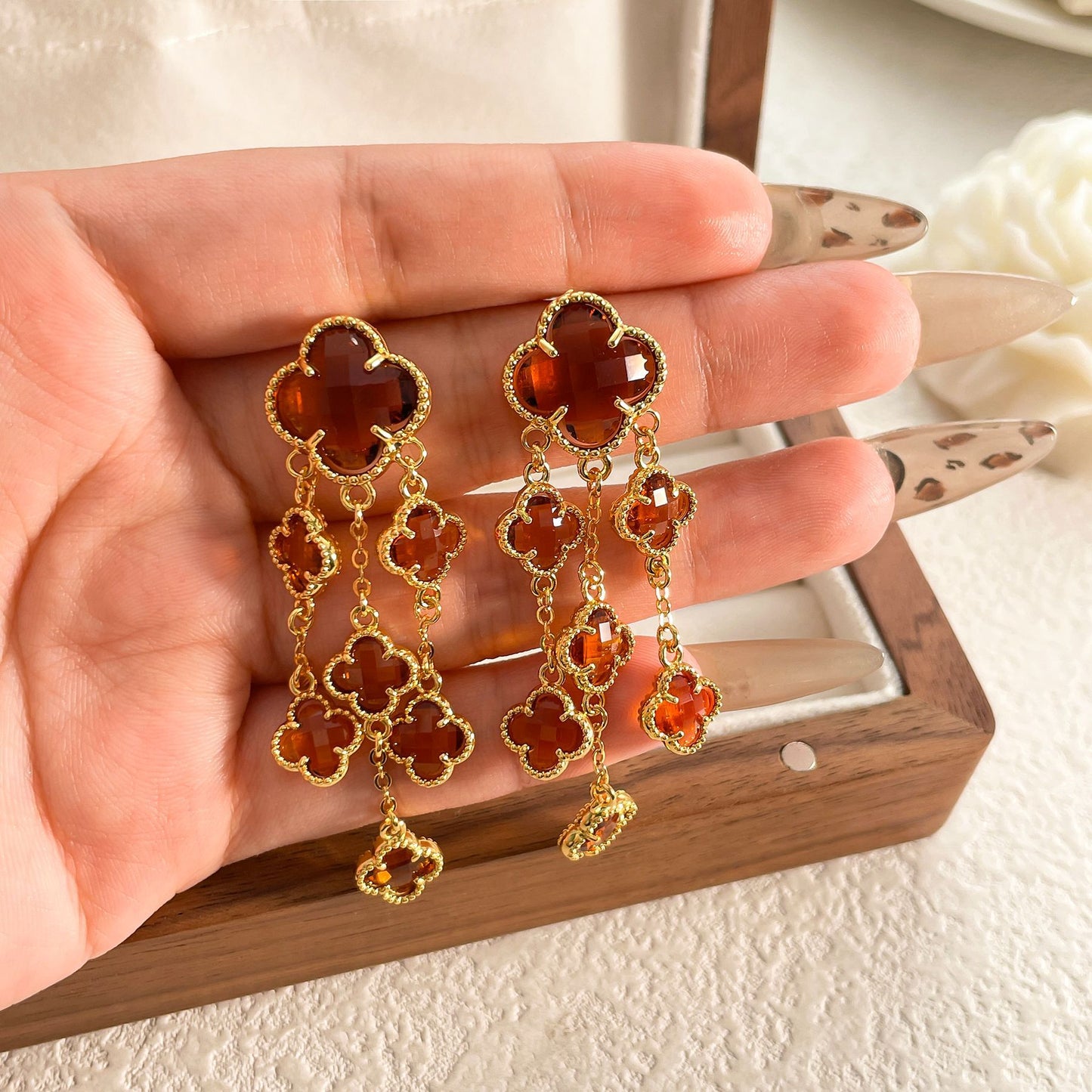 Gold Electroplated Glass Flower Tassel Retro Light Luxury Earrings