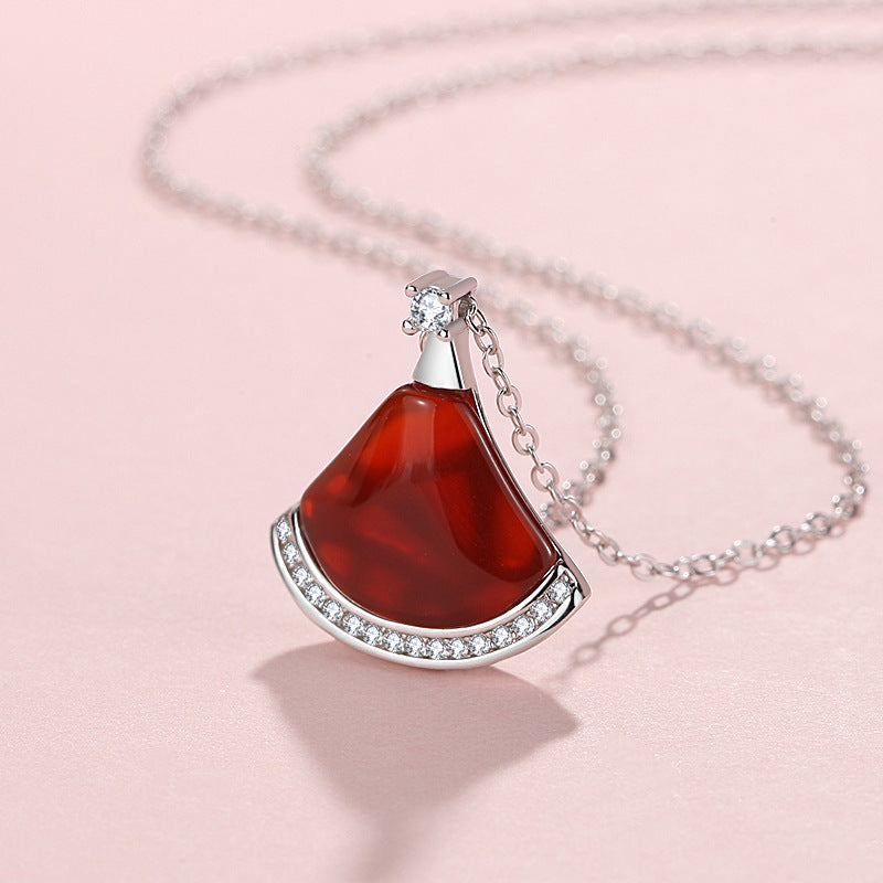Small Skirt Female Fan Shell Fashion Simple Niche Necklace