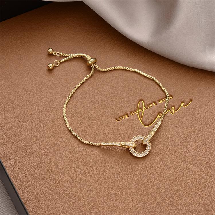 Vintage Pearl Female Style Design Simple Cold Bracelet