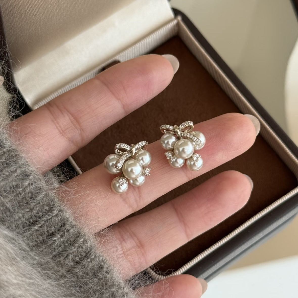 Pastry Grape Gentle Champagne Pearl Floral Ball Unique Niche Stud Earrings