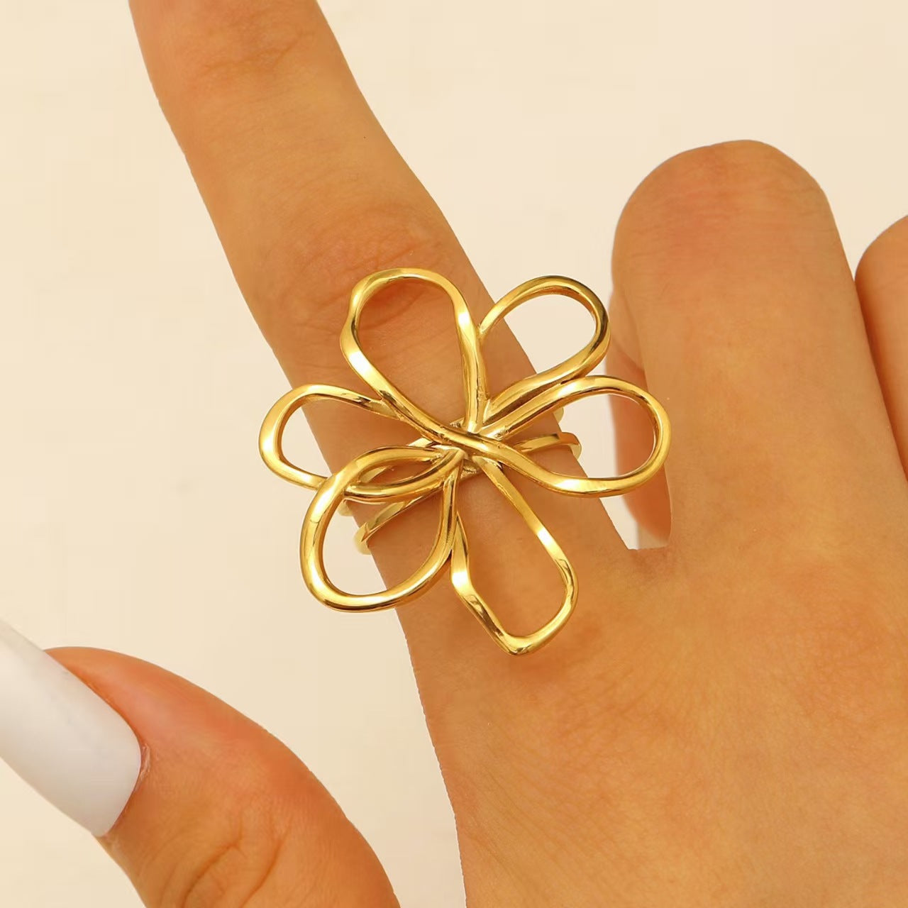 Steel Flower Leaf Female Exaggerated Personalized Hollow Ring
