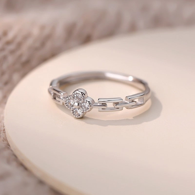 Clover Female Affordable Luxury Fashion Diamond Flower Chain Ring