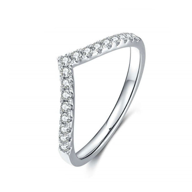 Women's Simulation Stone V-shaped Single Row Crown Rings