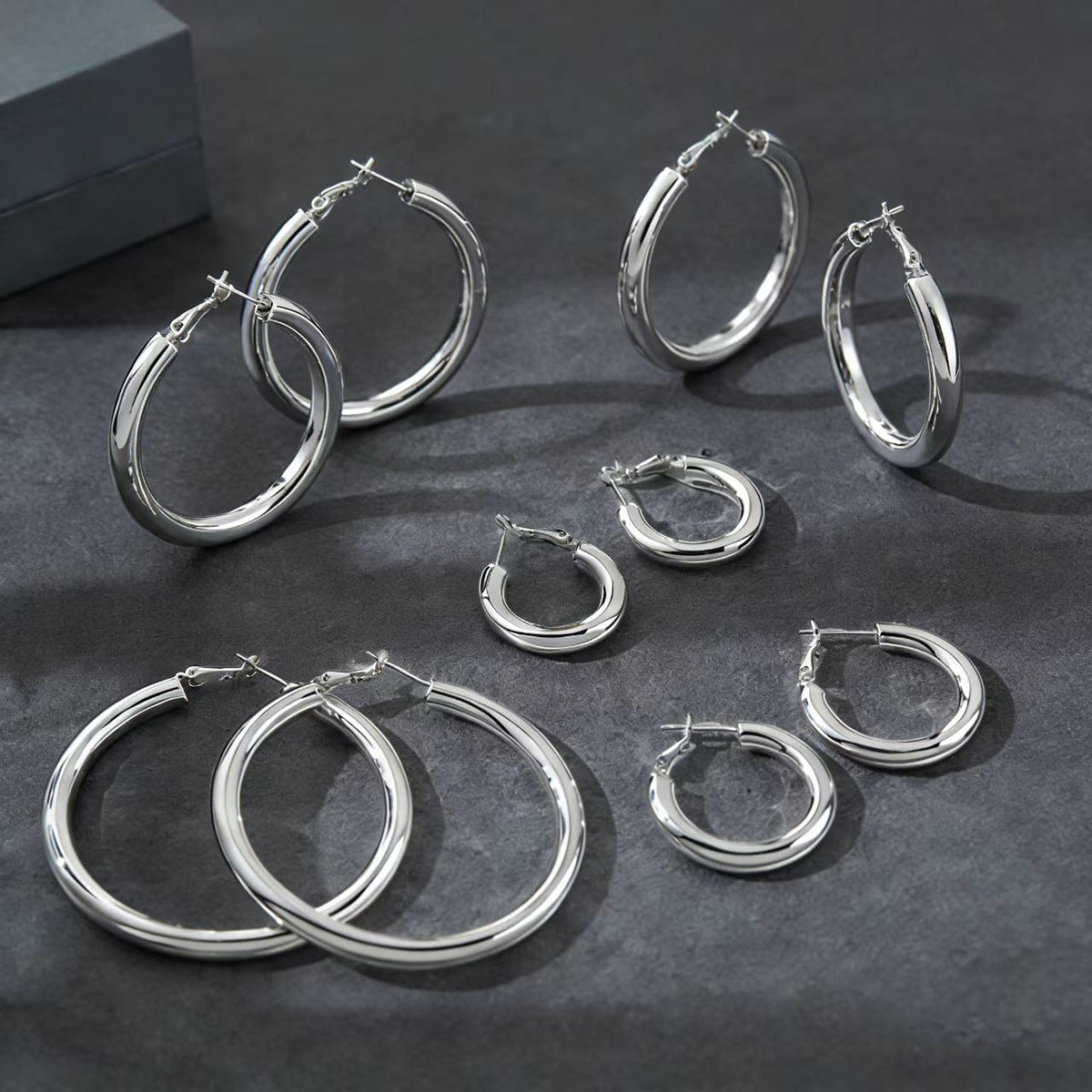 Steel Fashion Hollow Exaggerated Personalized Round Thick Circle Earrings